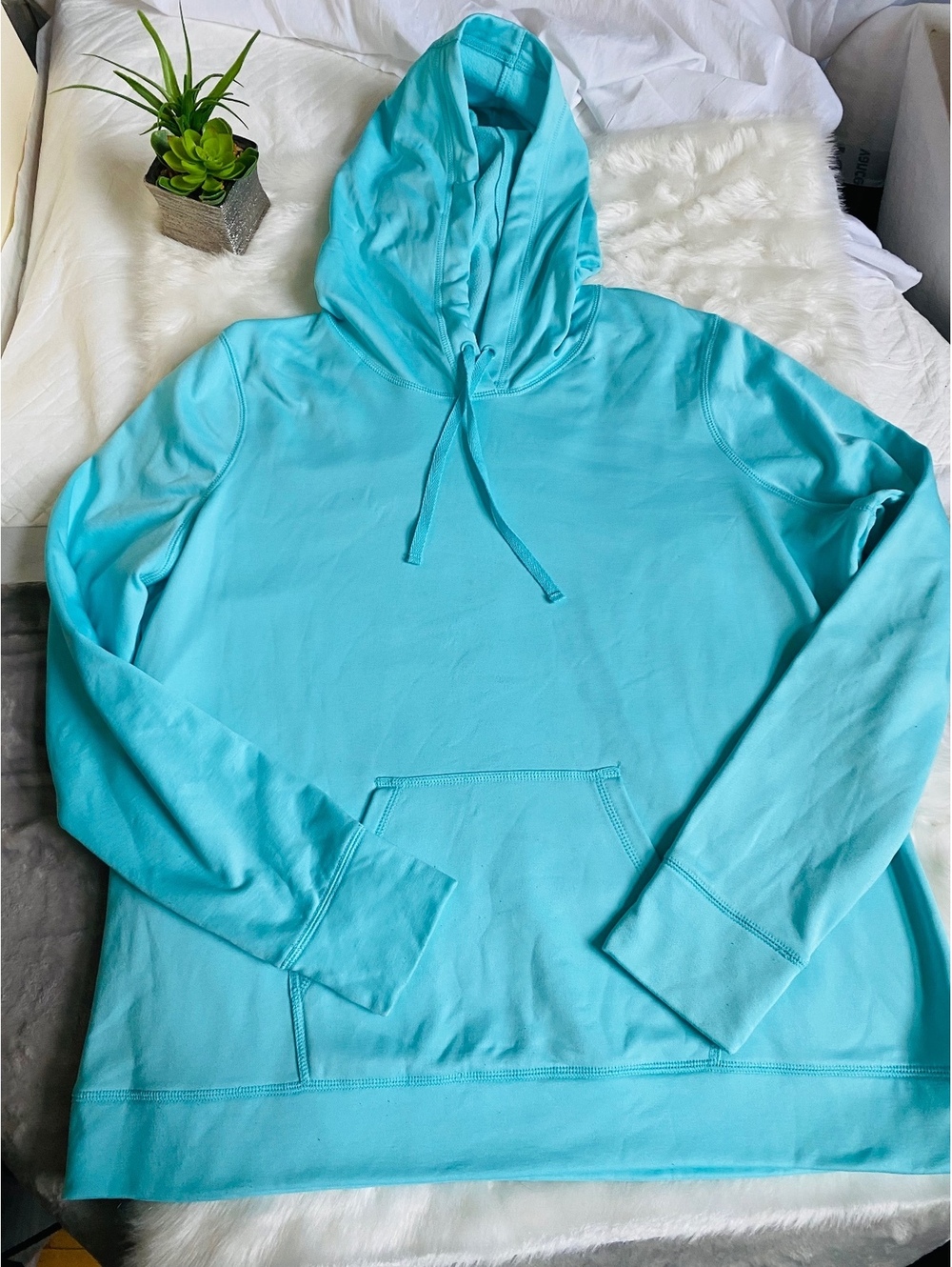 Xersion XL Light Blue Pullover Hoodie Sweatshirt XL